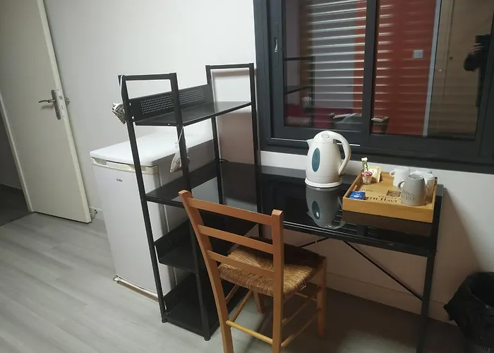 Chambre Avec Salle D\'Eau Et Toilette Privees